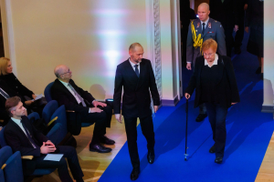 Vabariigi-President-Arnold-Ruutli-arasaatmine-039-Foto-Arno-Mikkor